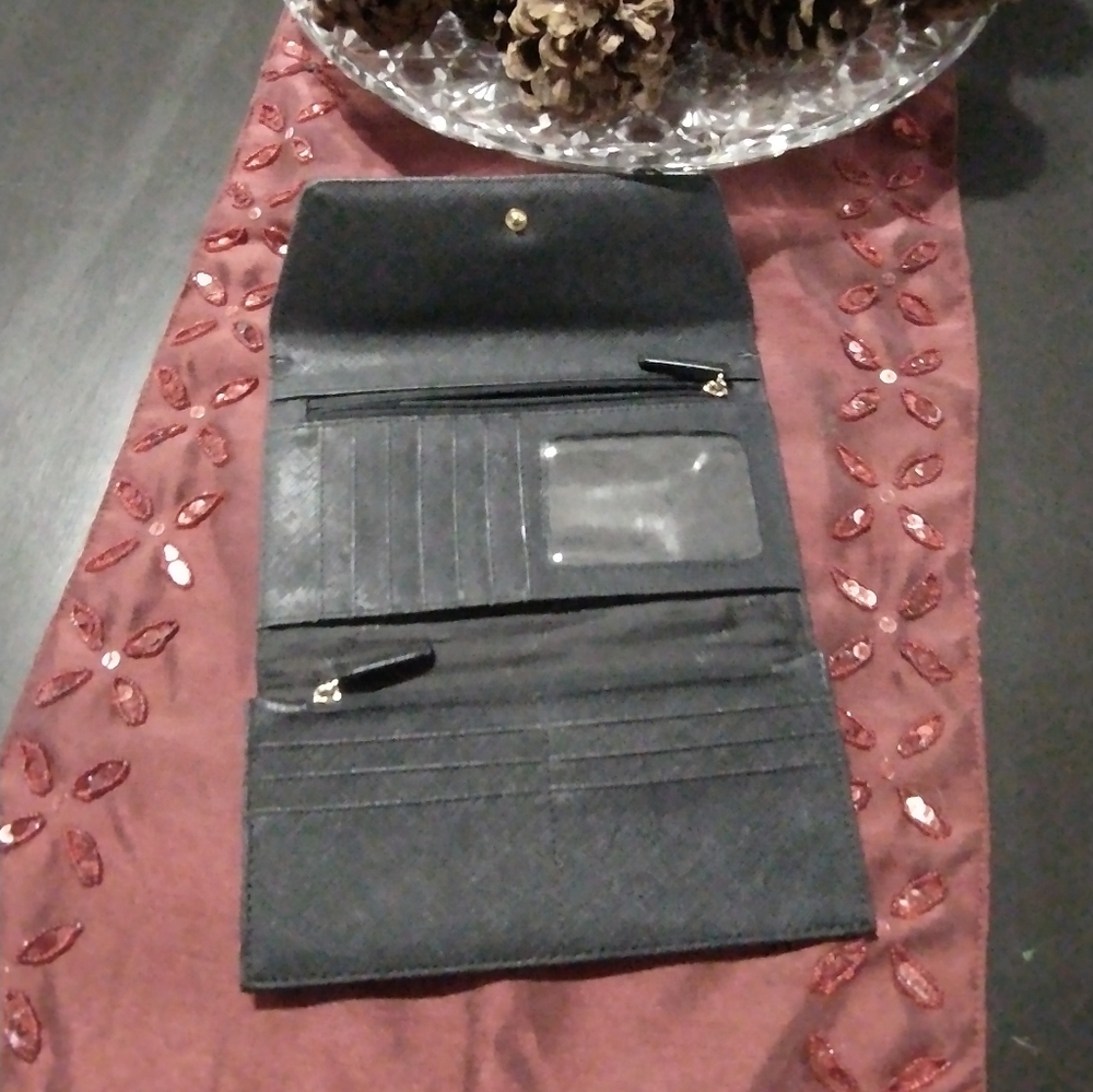 Calvin Klein clutch purse trifold Black Gold - Picture 4 of 5